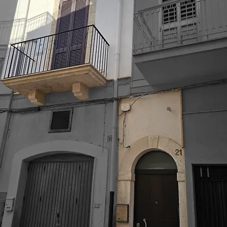 Casa Cantu Holiday home Mola di Bari